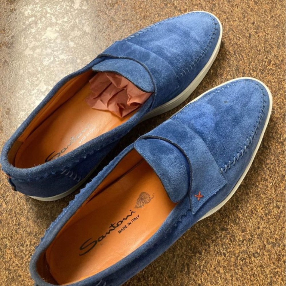 Size 10 Santoni suede loafers. Beautiful blue in colour.